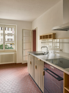 Wohnsiedlung Birkenhof, Küche (Bild: Seraina Wirz, afaf, Zürich)